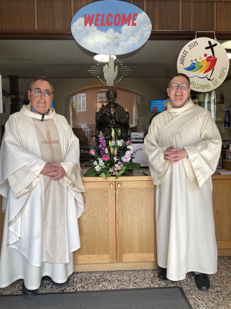 ACNUK_CO's tweet image. With grateful thanks to the incredible Fr Peter Sharrocks St Philips Offerton & St Peter’s Hazel Grove @ShrewsDiocese & all Parishioners of both parishes for their amazing generosity this weekend ❤️✝️🙏…..