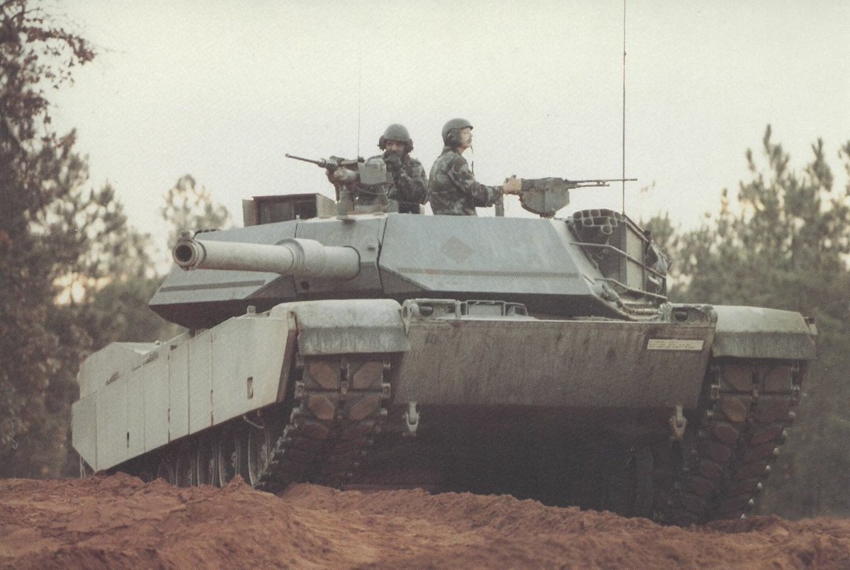 IndexSabot's tweet photo. 45 year old tank              45 year old tank
 in my head            Vs.      in reality https://t.co/QTgg47sEmR