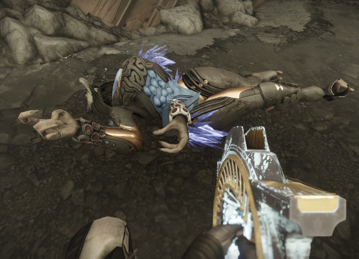 girl’s got curves for days holyyy