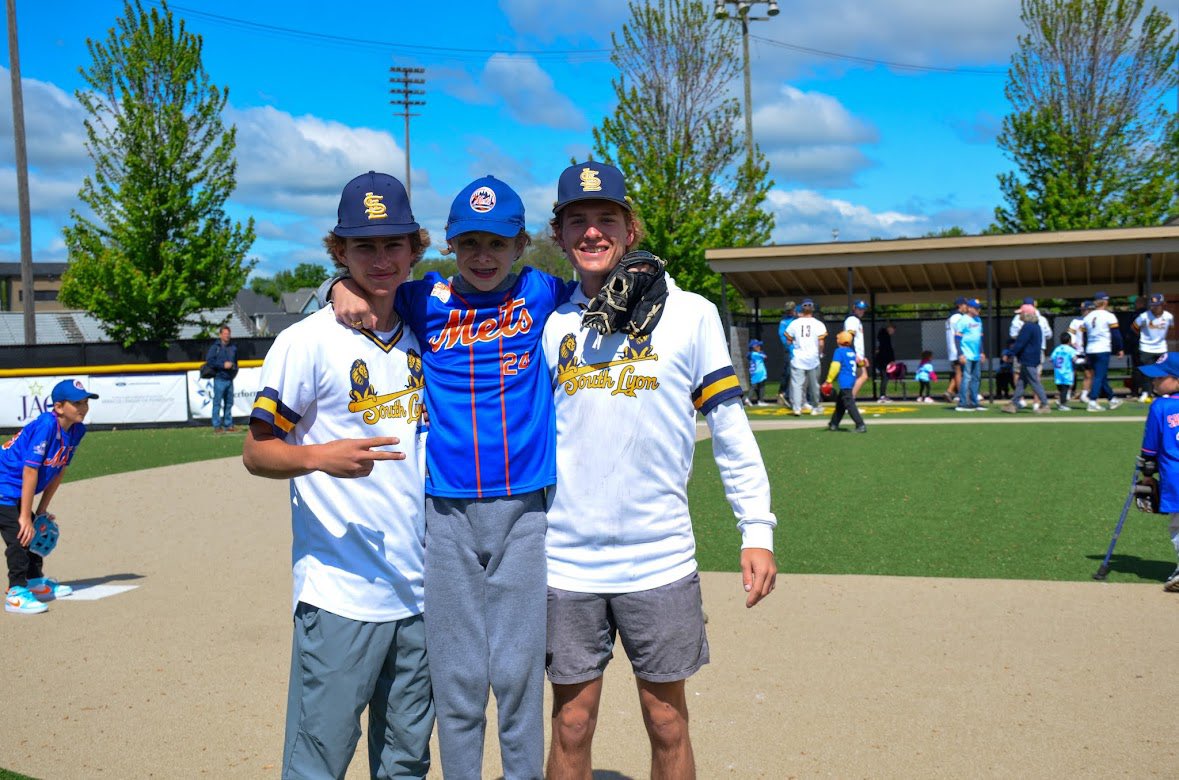 coach_ES20's tweet photo. “Limitations only live in our minds” 

A yearly tradition that always bring so much joy to everyone involved. @slyonbaseball is always grateful for the opportunity to help out at Miracle League. 

@SLCSD @slhslions @SouthLyonHS https://t.co/vWotuMcAyM
