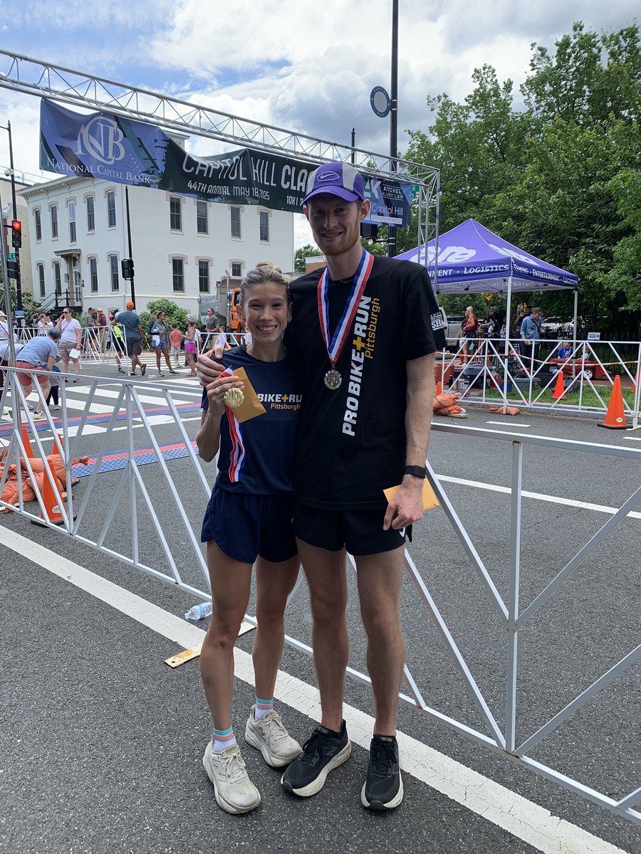CoachBobA's tweet photo. Back on the Road Race course.  Kylie lands 1st place while her fiancé Ward places 2nd at the Capitol Hill Classic 10K in Wash., DC. Windy day but great atmosphere n host city.   @kylieanicic @Probikerun @SJTrack https://t.co/3czUKco0JO