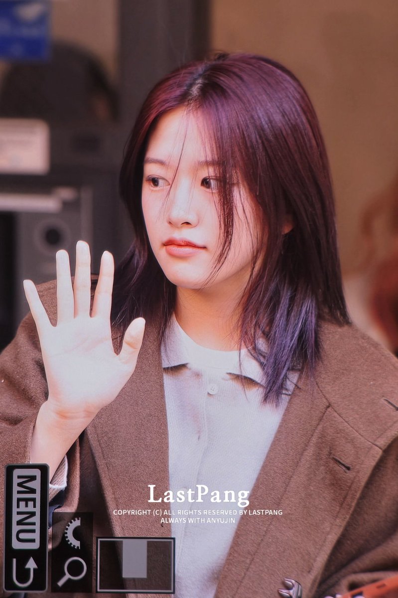 an yujin (@ayjzip) on Twitter photo 