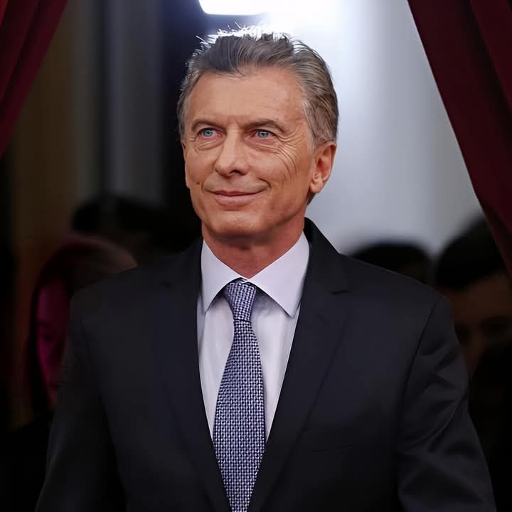 Seremos 16%
Seremos no se que %
Orgulloso sea el resultado q sea de ser macrista paladar negro.
No abandono mis ideales por pe lo tu dos de moda farsantes corruptos peronchos olorientos.
Lo importante es pertenecer a la minoría q piensa y sabe q necesita el país.
Seremos lo q