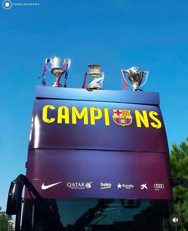 SimoEl19680567's tweet photo. @Jamalalharbi_65 لا لقد أثر على برشلونة في الثلاثية المحلية التي أحرزها على ظهر ريال مدريد ههههه https://t.co/X9lHnukv3S