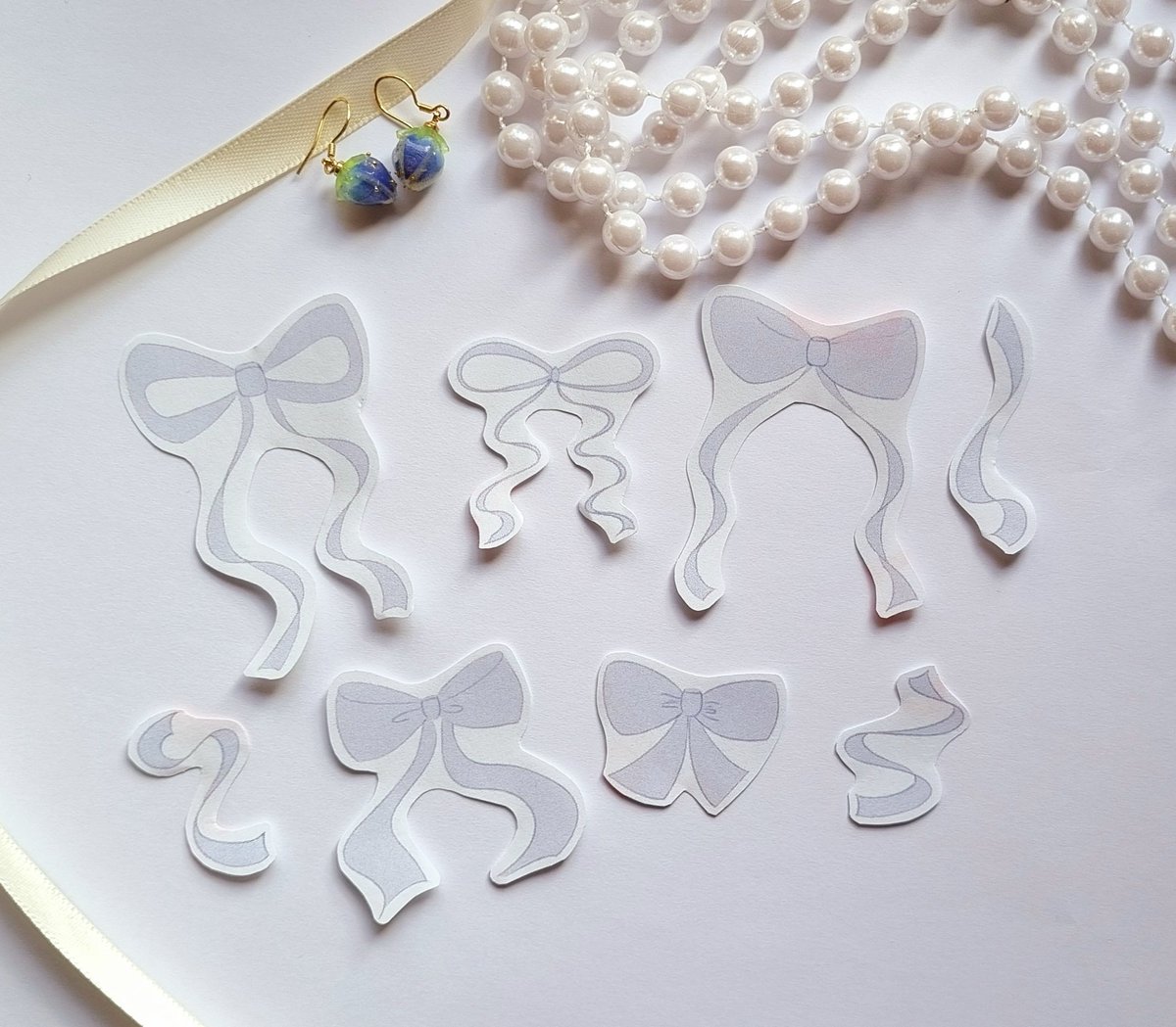 deenadinner's tweet photo. Some recent Etsy highlights 💝✨
Hi twt !! Been a while!
Australian shipping only!!
Check out my stuff ! It would mean so much 🫶🎀
https://t.co/xLjNXv8RzT
•
•
•
#etsy #etsyseller #etsyau #etsyaustralia #stickers #prints #ribbons #ribbonstickers #bows #bowstickers #coquetteart https://t.co/92BvTlp46I