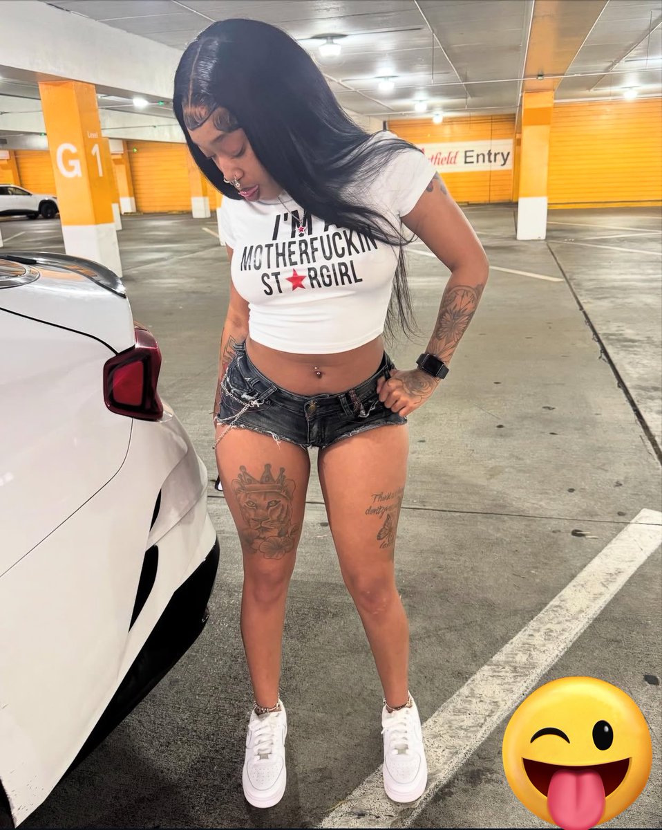 og202Lexii's tweet photo. Good bitch hood bitch #dmv #dmvfreaks #dmvlinks #dmvlinkups #dmvmeets #dmvmeetups https://t.co/qntP9LX0Z9