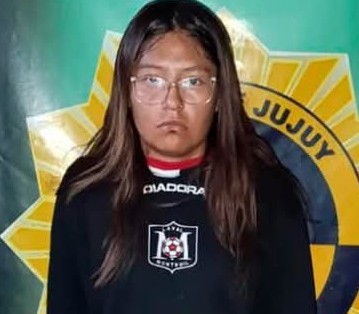 Sofía Guadalupe Gutiérrez tiene 16 años, desapareció el 17/4/25 en La Quiaca, provincia de Jujuy. Se hizo la denuncia. Por favor compartir y avisar #Urgente a la policía local, o al ☎️ 911

#LaQuiaca #Jujuy