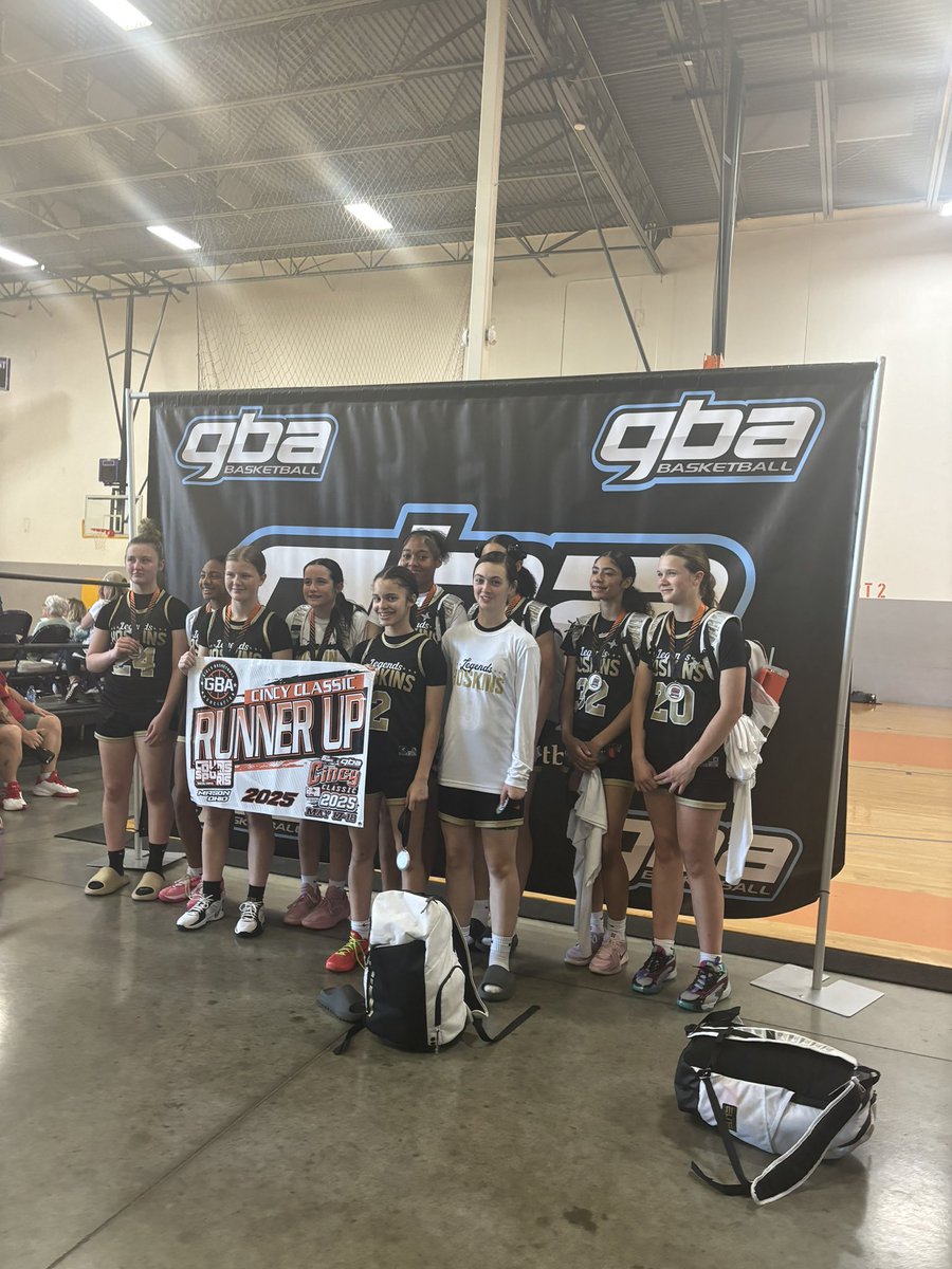 I am so proud of how hard these girls fought during every game. They have improved so much since our first practice. I can’t wait to see the amazing things they accomplish during high school ball in June🏀

Your runner ups of the GBA Cincy Classic!!