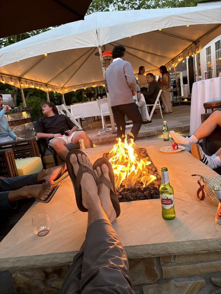 CarlShingsworth's tweet photo. too old for this now. damn. let that sink in. #gradpartyseason https://t.co/azvuqyJRu1