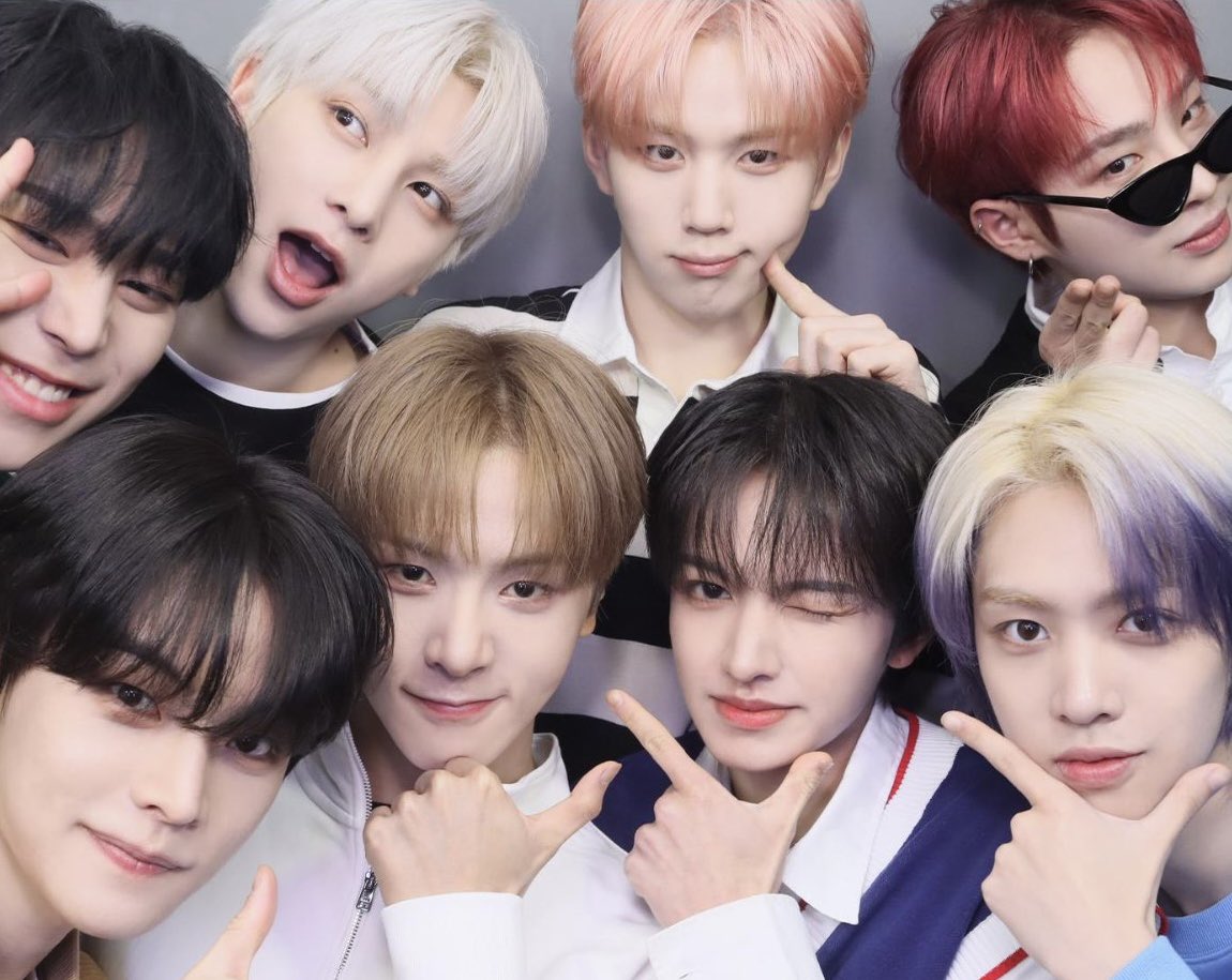 baeilpics's tweet photo. [📸] #BAE173 | 240319 

let’s go to the photobooth 𖦹°. ᵎᵎ
   
#비에이이173 #유준 #무진 #준서 #유영서 #빛 #도하 https://t.co/aFlC4J8vkJ