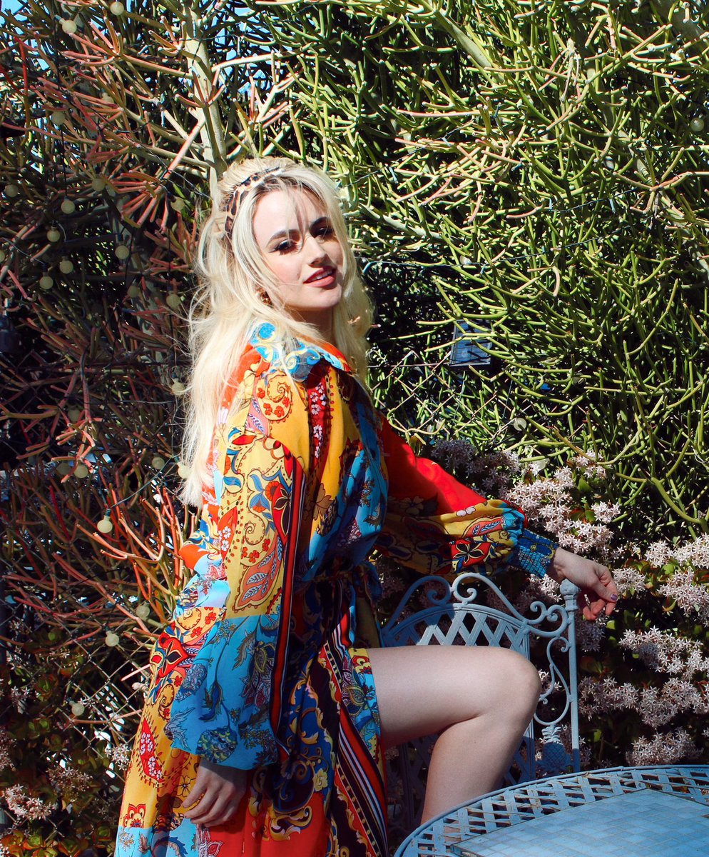 Cassy London ® tweet media