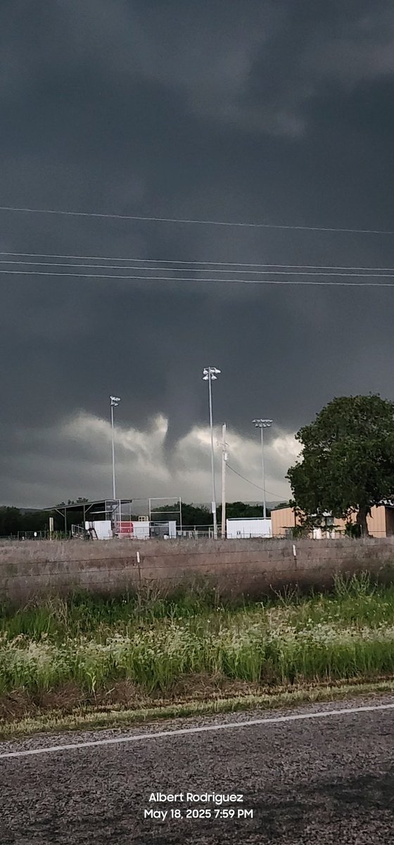 Albert Rodriguez tweet media