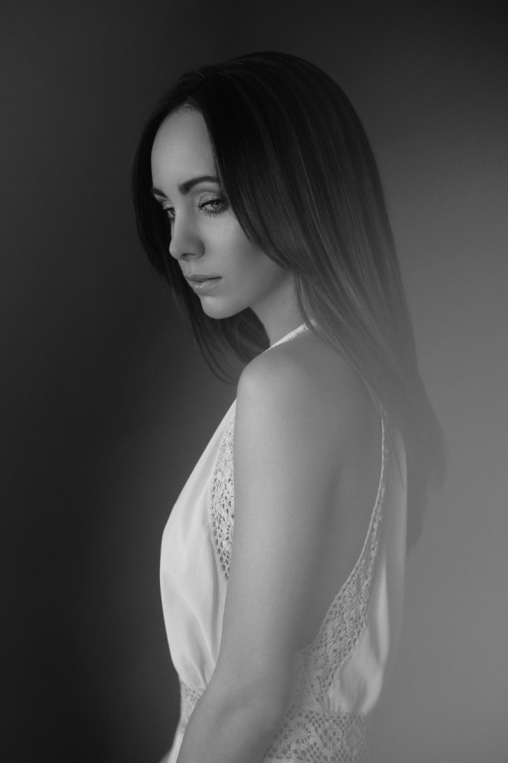 Brayden Parker {Parody} (@ghosthunterbray) on Twitter photo When your coworker is a ghost but also manages somehow to keep her brows on the fleek! <a href="/EmmaHauntedSoul/">E M M A L I N E 👻 |fictional #fake|</a> When your coworker is a ghost but also manages somehow to keep her brows on the fleek! <a href="/EmmaHauntedSoul/">E M M A L I N E 👻 |fictional #fake|</a>