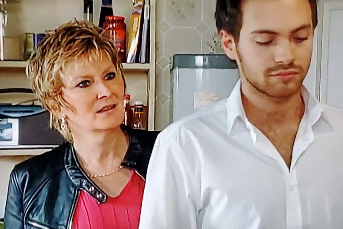 🌸 (@dan10110) on Twitter photo 