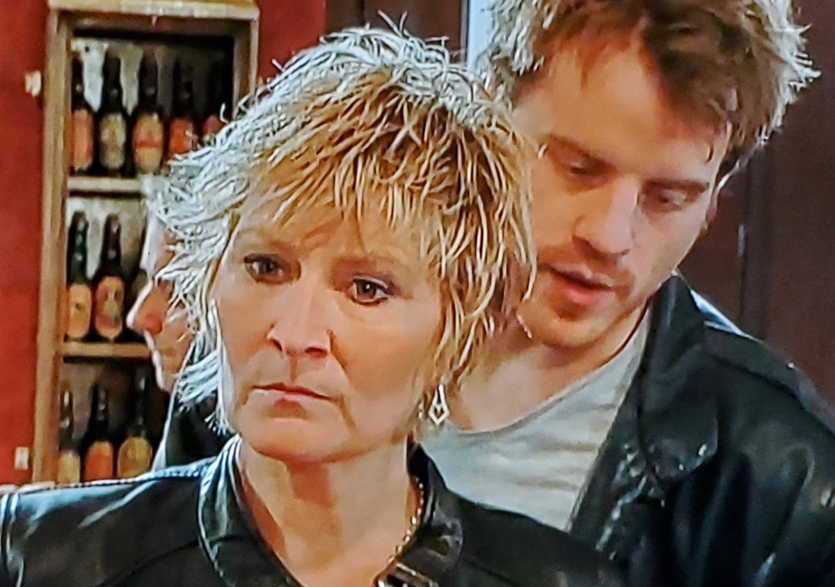 🌸 (@dan10110) on Twitter photo 