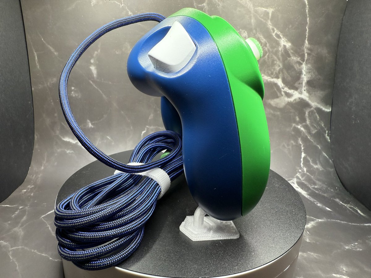 Build Specs - "Lawn Dart" 
- Club Nintendo Luigi Donor Controller 
- Phob 2.05 conversion  
- Tactile Z  
- TrigKeys™ complete kit, w/ Ergo Triggers in White
- Stabilized Buttons  
- Button set by <a href="/GetAGrip_Gaming/">Get a Grip Gaming</a> 
- Paracord Cable by Gosre
- Spicy Sticks by Gosre

$375💸