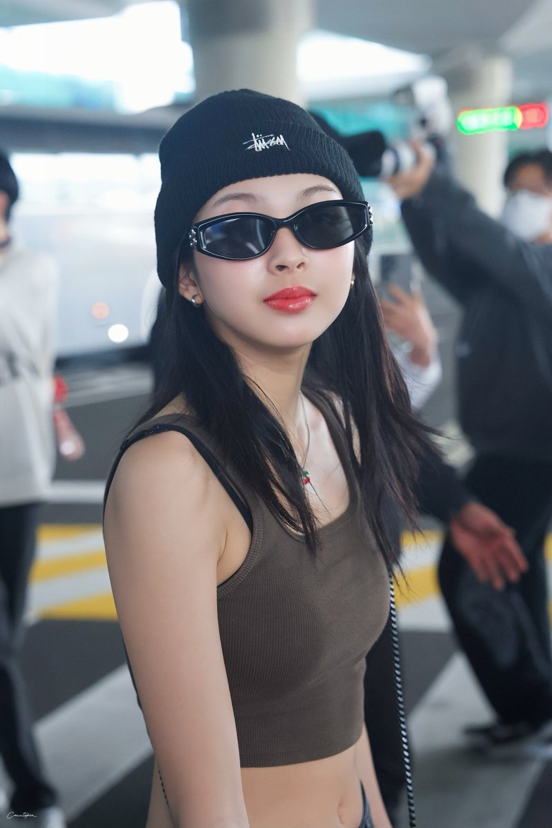 250519
Stayin’ Cool🥶

#CHIQUITA #BABYMONSTER
#치키타 #베이비몬스터