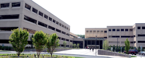 Nightingale Associates (@fcnightingale) on Twitter photo After 6 years on the market, MassMutual sells Enfield, Connecticut complex for 15% of 2004 price.
Sold for $4M - $8.89 per SF. Purchased for $27.5M in 2004.
$38M renovation in 2014
450K SF 66 Acres Built 1983
<a href="/DiMartinoBooth/">Danielle DiMartino Booth</a> <a href="/VladTheInflator/">Darth Powell</a>
-masslive
#commercialrealestate After 6 years on the market, MassMutual sells Enfield, Connecticut complex for 15% of 2004 price.
Sold for $4M - $8.89 per SF. Purchased for $27.5M in 2004.
$38M renovation in 2014
450K SF 66 Acres Built 1983
<a href="/DiMartinoBooth/">Danielle DiMartino Booth</a> <a href="/VladTheInflator/">Darth Powell</a>
-masslive
#commercialrealestate