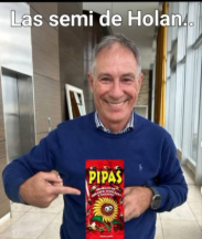 derojoynegro74's tweet photo. jajajajajajajajajajajajajajajajajaja https://t.co/hN4d2Hpi65