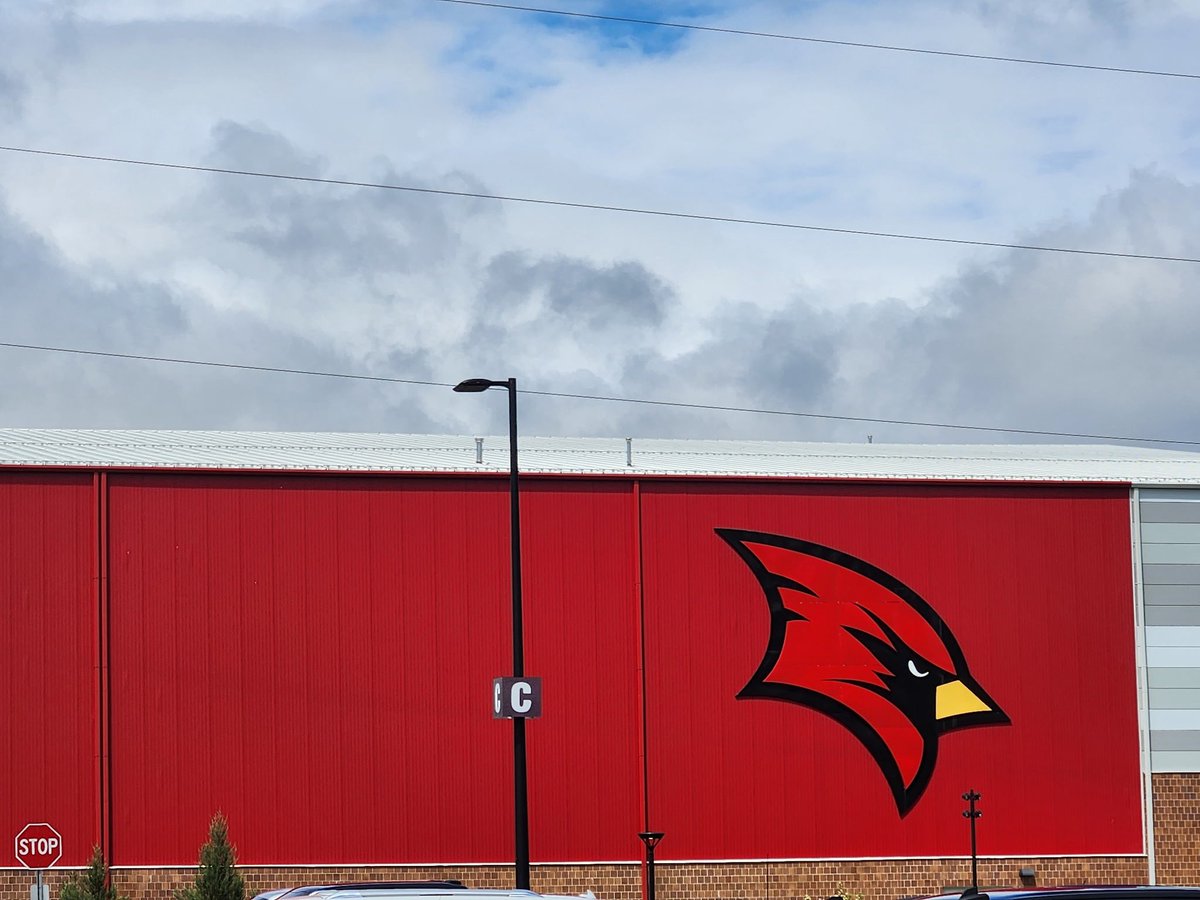 JosiahTillman28's tweet image. Had a great time at @svsu_football prospect camp Saturday. We competed and had lots of fun. Thank you @CoachSchu44 @rbrady1313 @CoachBark4 @BClay_9 for all the coaching. #godisgood