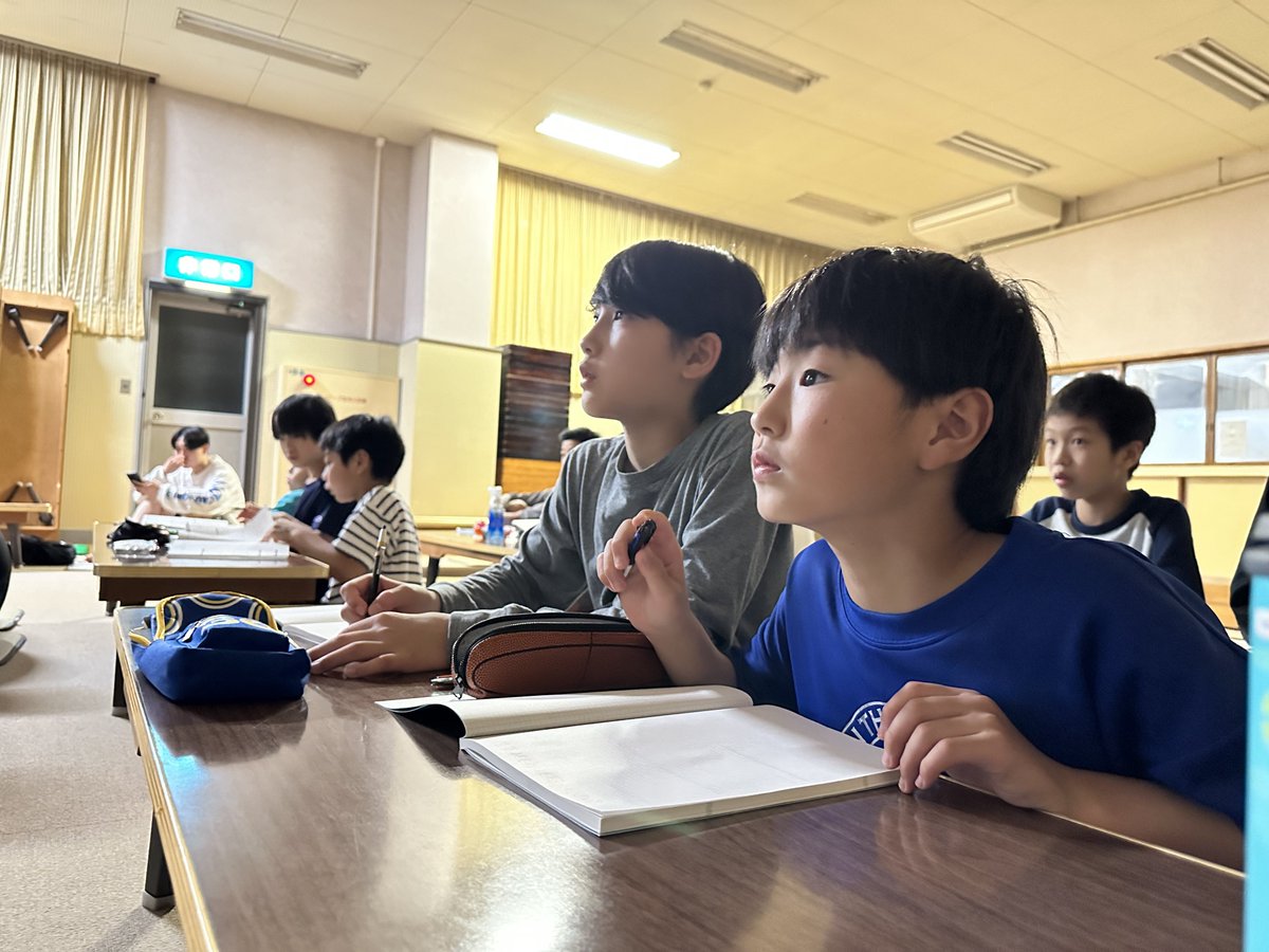 bj_JUNIOR_YOUTH's tweet photo. 【U9/U12/U15】追加トライアウト⛹️♂️
bj ACADEMY JUNIOR・Jr.YOUTH 第4回トライアウト申込が開始🏁
📅6/22(日)
╭━━━━━━━━━╮
トライアウト
情報⛹️♂️ 1件更新✨
╰━v━━━━━━━╯
✅ https://t.co/xXKkrklBsB
ご応募お待ちしております🙇♂️
#bjアカデミー #bjクラブ #bjYOUTH https://t.co/u38QAwRppx
