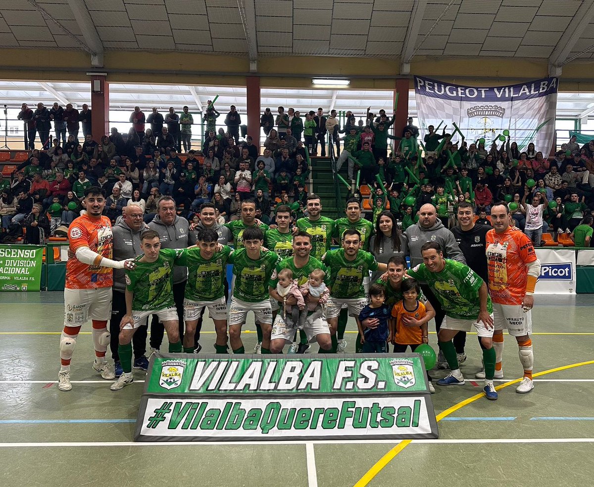 millangomez's tweet photo. O @vilalba_fs superou a primeira eliminatoria de ascenso a Segunda ao empatar (2-2) co Atlético Benavente con 2 goles de Alonso Cociña e gañar 7-4 na ida con 4 goles de @14adri14, 2 de @KevinChis25 e 1 de Diego López.

Tafa FS é o vindeiro rival.

#lucensismo #Vilalbaquerefutsal https://t.co/lkDE3zp3Qh