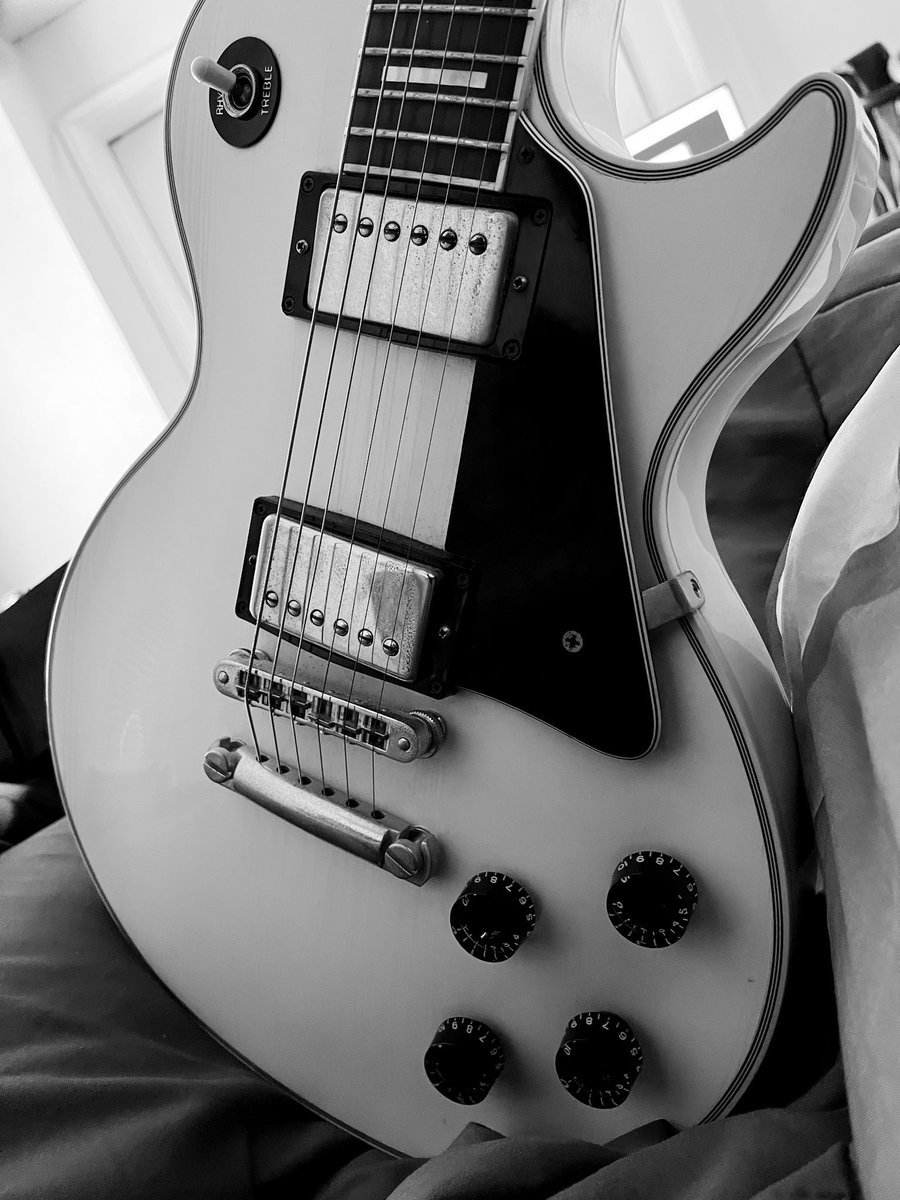 SoundCraftLab's tweet image. Sunday guitars at the #SoundCraftLab #SCL