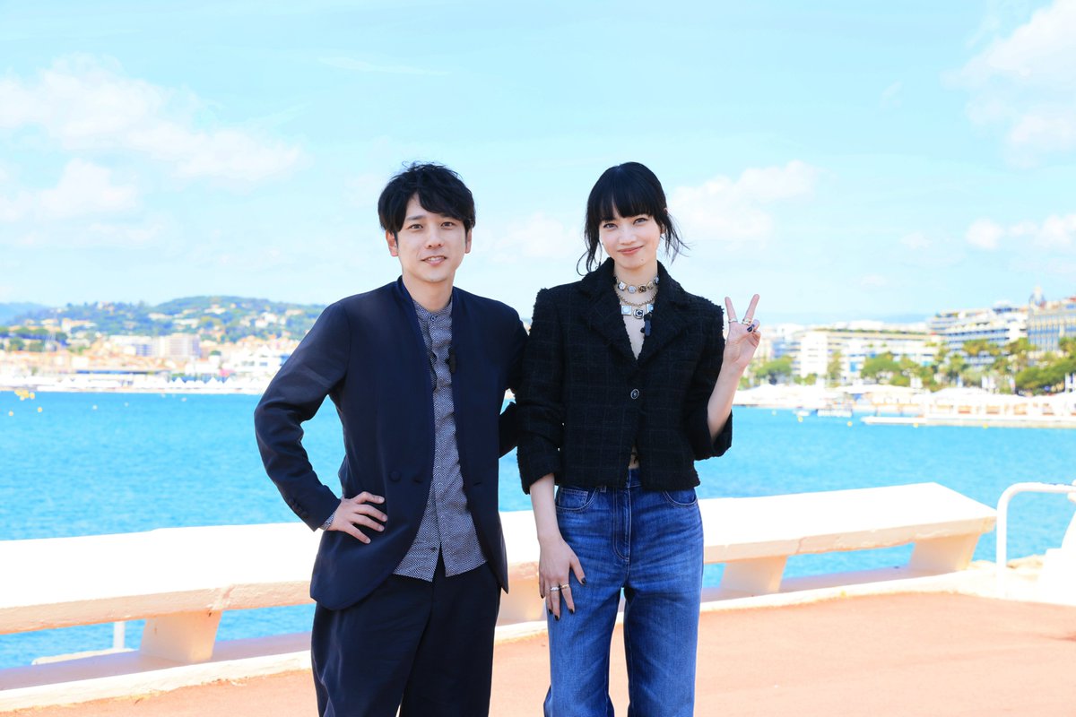 toho_movie's tweet photo. ／
　#二宮和也 &amp; #小松菜奈
　初のフランス・カンヌに到着！
＼

🎬8月29日(金)公開
映画『#８番出口』

#カンヌ国際映画祭
オフィシャルセレクション
【ミッドナイト・スクリーニング部門】

深夜の公式上映を目前に控えた
二宮和也、小松菜奈が
フランス・カンヌの街を巡りました！

@exit8_movie https://t.co/9EVRxwKBVq