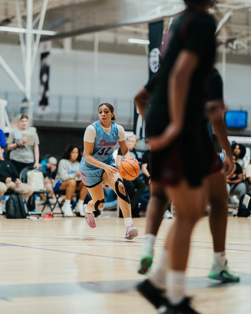 Continuing to build. 💪

#2025EYBL | #Road2CHI