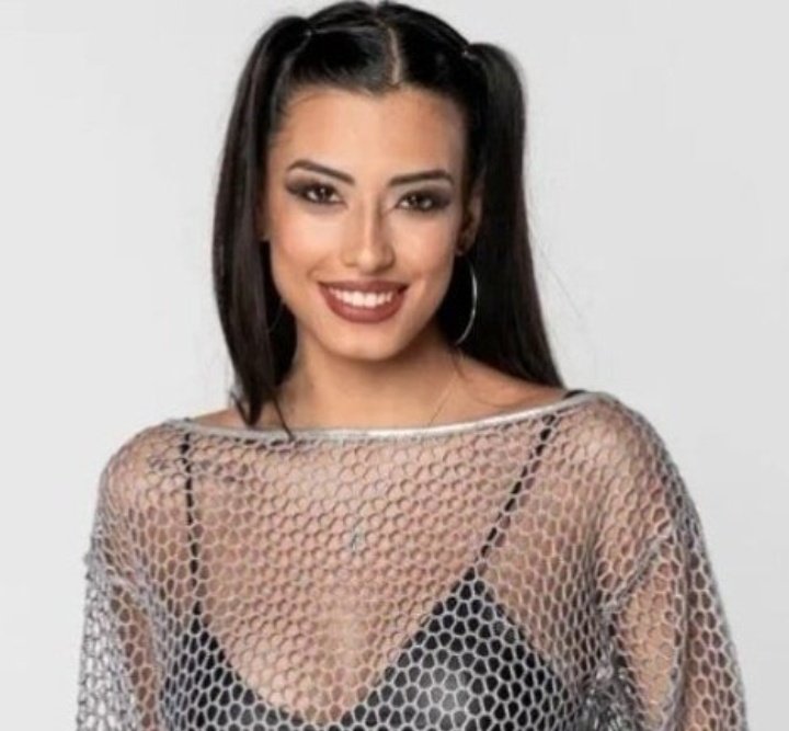 COMOMIAMORR's tweet image. ULISES Y LUZ 

A QUIÉN BANCAS?

❤️ ULISES 
🔄 LUZ 

#GranHermano