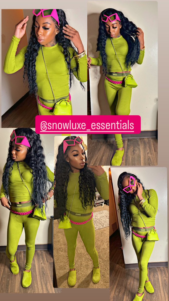 klove_MDG's tweet photo. nun. jus posting again because i love this 2pc and i bought it a year ago ๐ญ i got so many clothes & shoes & neva have no where to go. Marni x snowLuxe ๐ฉท๐โจ @iamCoCoKisses lashed me, @TheAshleySmiff on the hair ๐ช #petiteMami #MillionDollaaa https://t.co/eH7VR3sjZL
