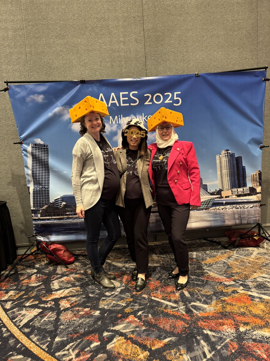 Pitt Endocrine Surgery (@pittendosurg) on Twitter photo Our crew is enjoying the Wisconsin State Fair.<a href="/TheAAES/">American Association of Endocrine Surgeons</a> Our crew is enjoying the Wisconsin State Fair.<a href="/TheAAES/">American Association of Endocrine Surgeons</a>