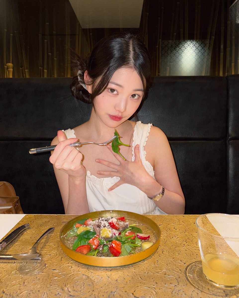 wonyo. tweet media