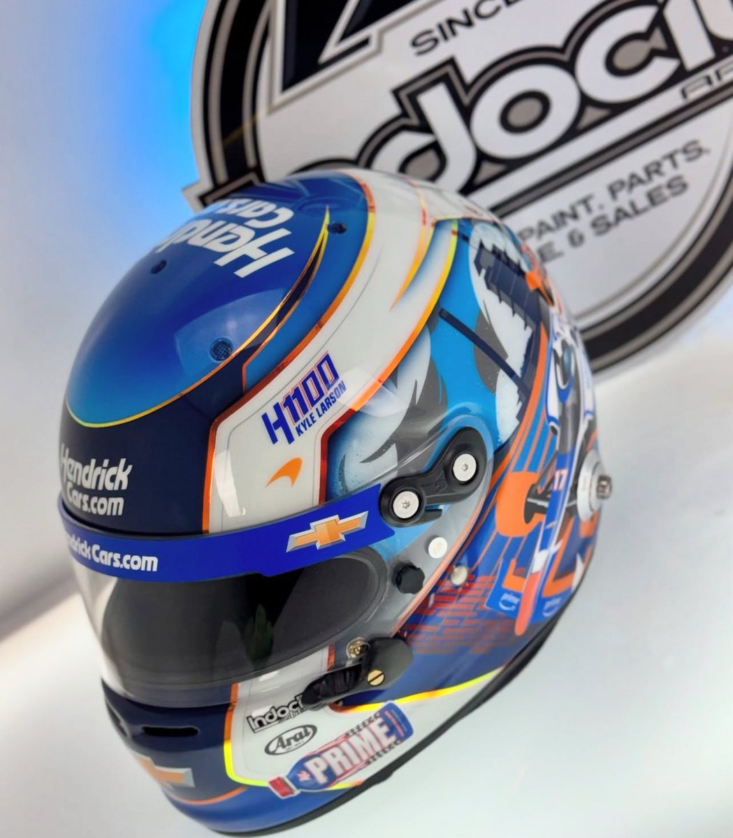 TheFrolicBar's tweet photo. Once again an @IndocilArt &amp; @KyleLarsonRacin helmet will be the most badass lid at the Indy 500!! https://t.co/samc1MYhGo