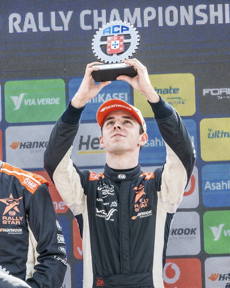 Aussies take on Portugal and WIN 🏆 

<a href="/TaylorGill63/">Taylor Gill</a> and Dan Brkic now lead <a href="/FIAJuniorWRC/">FIA Junior WRC</a> and WRC3