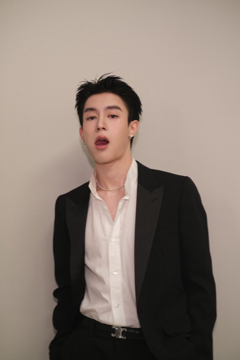 palmpampas's tweet image. เมื่อวานพี่นิวชาเค้าเอาจริง  #NEWCHAYAPAK