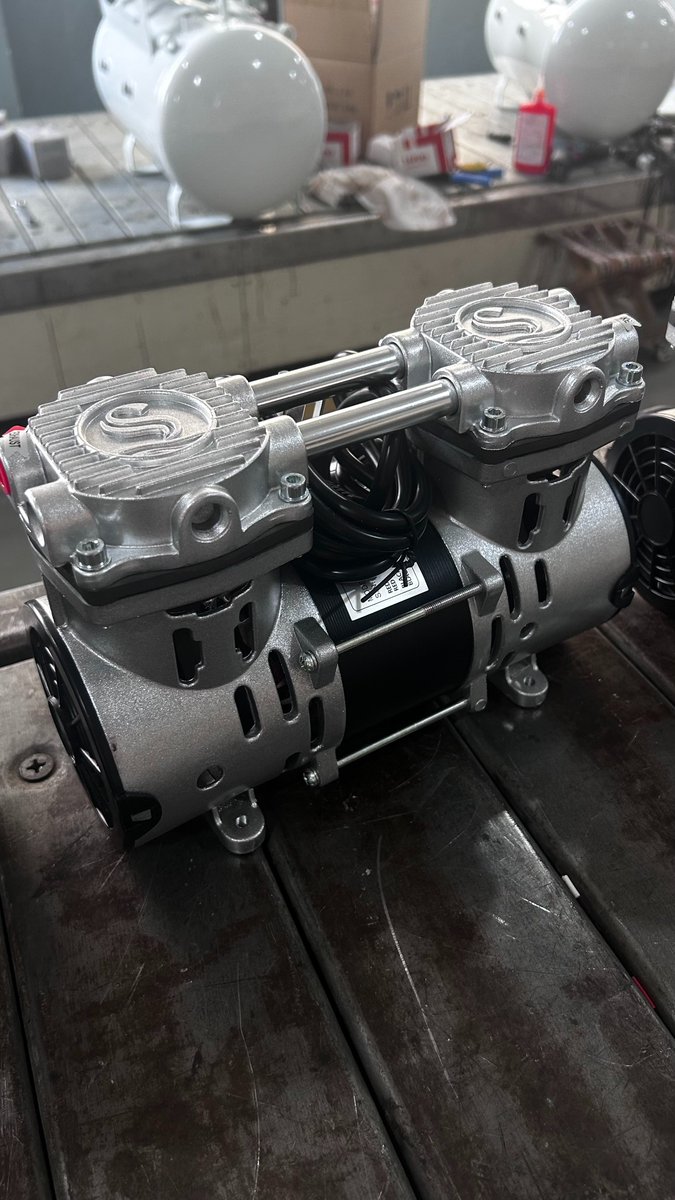 sunsourceair's tweet image. Sunsource&apos;s portable oil-free vacuum pump is quiet, clean, and maintenance-free—perfect for medical, lab, and industrial use.
📚Website: sunsourceoilfree.com
📩E-mail: trade@chinafengbao.com
📲WhatsApp: wa.me/8618869099999

#aircompressor #vacuumpump #oilfreeaircompressor