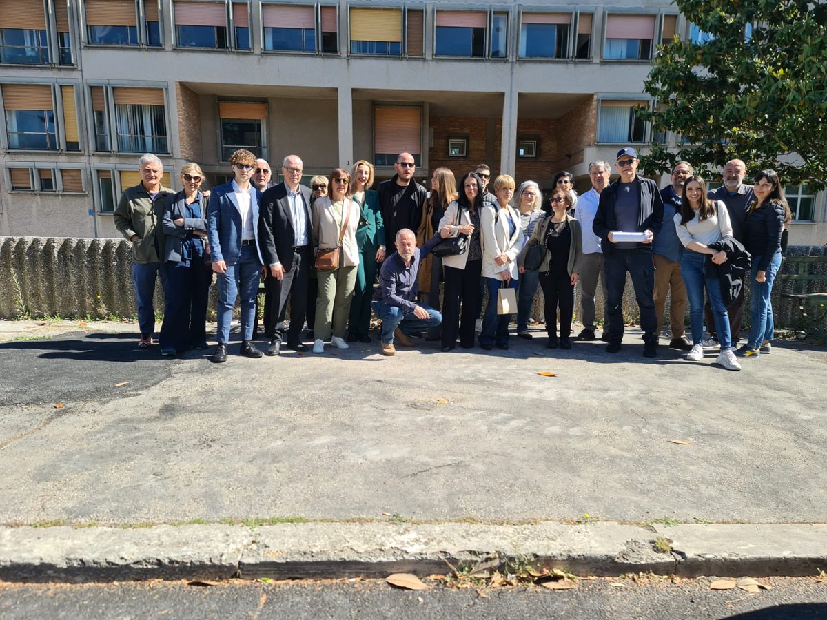 Renata Polverini (@renatapolverini) on Twitter photo Sabato a #Rebibba per il #laboratorio di <a href="/TocchiCain88477/">Associazione Nessuno Tocchi Caino</a> Sabato a #Rebibba per il #laboratorio di <a href="/TocchiCain88477/">Associazione Nessuno Tocchi Caino</a>