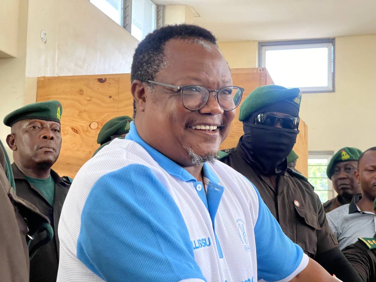 TheChanzo's tweet photo. Picha za Lissu Mahakamani leo, video inafuatia. https://t.co/ScwE8BTCOT