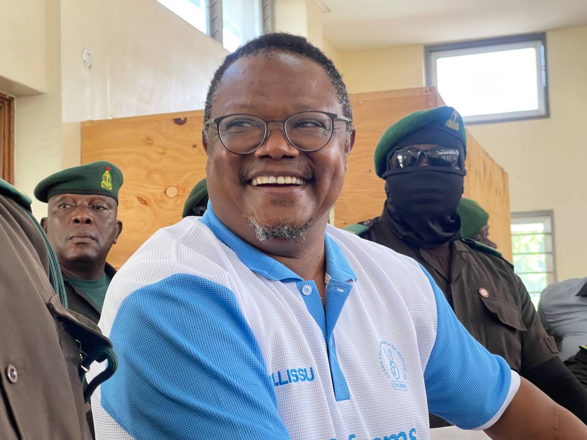 TheChanzo's tweet photo. Picha za Lissu Mahakamani leo, video inafuatia. https://t.co/ScwE8BTCOT