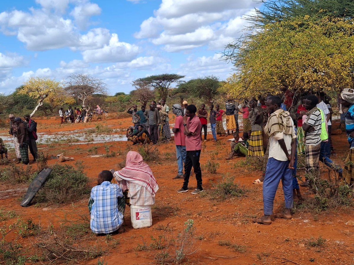 RACIDA (@racidaofficial) on Twitter photo Sustainable Water Access for Malkamari, Mandera County.
RACIDA, through <a href="/BORESHA_HoA/">BORESHA- NABAD</a>, facilitated the drilling of a new solar-powered borehole, installation of a water kiosk, construction of cattle troughs and fencing of the borehole premise in Malkamari—bringing relief to the Sustainable Water Access for Malkamari, Mandera County.
RACIDA, through <a href="/BORESHA_HoA/">BORESHA- NABAD</a>, facilitated the drilling of a new solar-powered borehole, installation of a water kiosk, construction of cattle troughs and fencing of the borehole premise in Malkamari—bringing relief to the