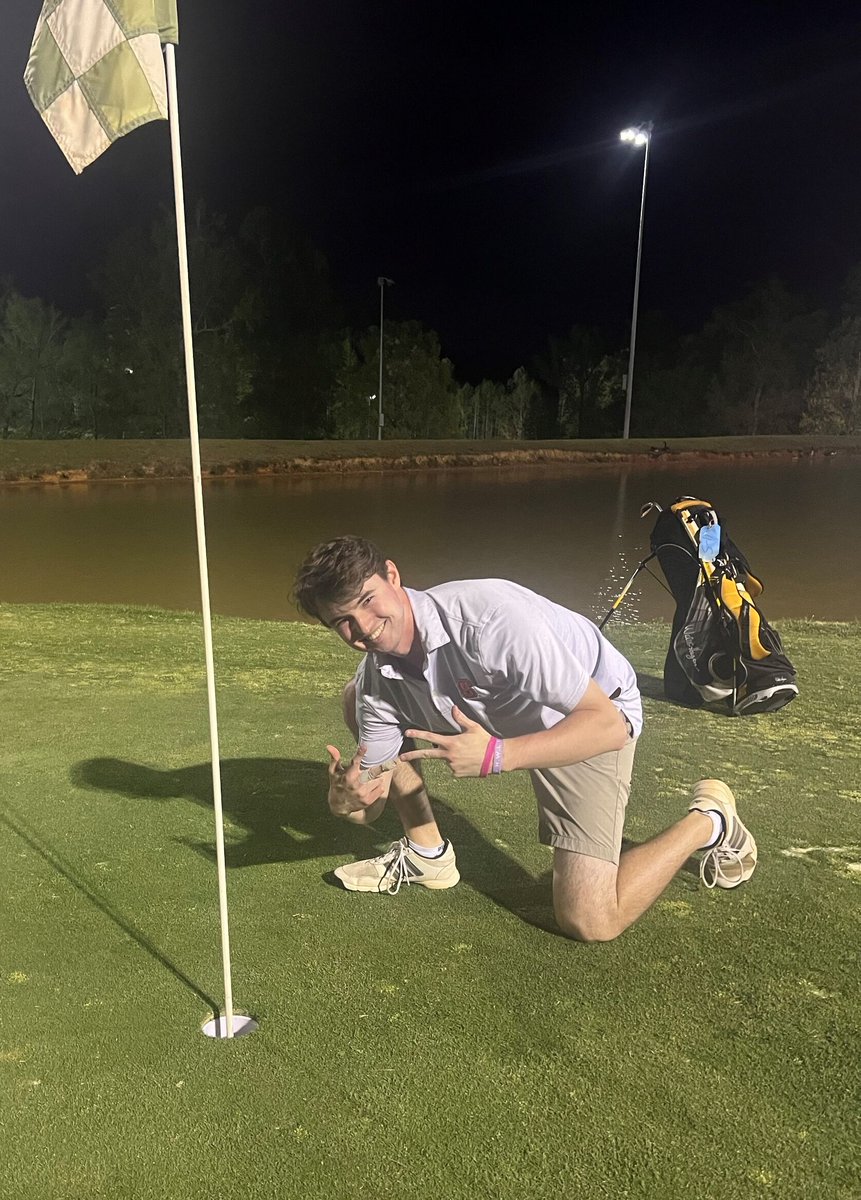 HoleInOneIntl's tweet image. Congratulations to Dave S., who recently won a Bushnell range finder, one of Hole In One International's complimentary non-target par 3 prizes! Dave aced Hole 18 during the 2025 CRU Golf Scramble!