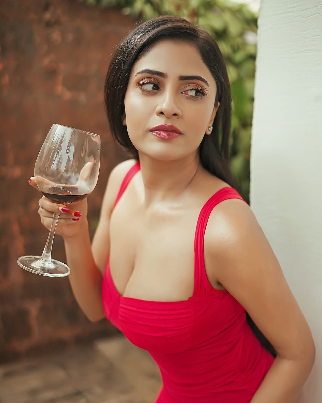 GrS6ZrdW4AANk8o?format=jpg&name=large