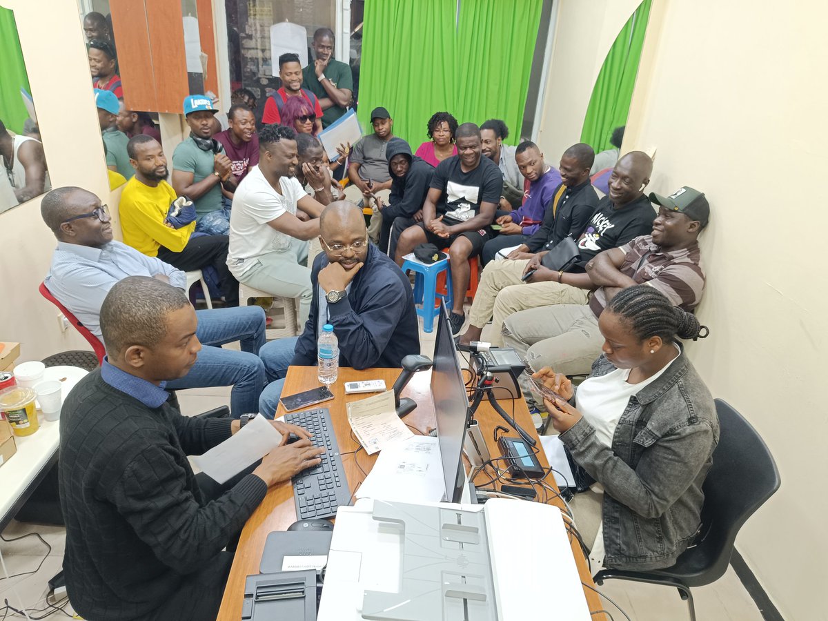 MoussaSangareGR's tweet photo. Un moment historique

Du 8 au 11 mai 2025, pour la toute première fois, nous avons eu l’honneur d’accueillir une mission diplomatique de l’Ambassade de Côte d’Ivoire en Italie, venue spécialement pour enrôler les Ivoiriens résidant en Grèce à la carte nationale d’identité. https://t.co/6PhGXjWBxu