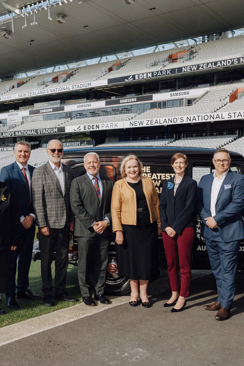 IonaCThomas's tweet photo. The @EdinburghTattoo is coming to Auckland! 🇳🇿 🥁 

It was a pleasure to join @JudithCollinsMP &amp; @MayorWayneBrown last week to celebrate a 🏴󠁧󠁢󠁳󠁣󠁴󠁿 cultural icon coming to @edenparknz in February 2026. 

Find out more here:  https://t.co/7KS4rP6tea https://t.co/OsqJTW70my