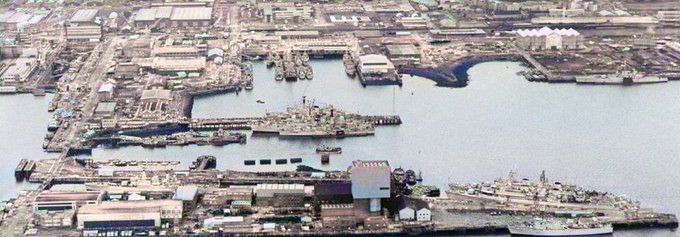 #OnThisDay 30 yrs ago in 1995 Rosyth Naval Base closed, MCM Squadrons still based there moved to
<a href="/HMNBClyde/">HM Naval Base Clyde</a> &amp; <a href="/HMNBPortsmouth/">HMNB Portsmouth</a> Though no longer a Fleet base, the yard still has a heavy naval use for repair and shipbuilding. 
<a href="/HMSVenturerRN/">HMSVenturer</a> and the Type 31s are in build there.