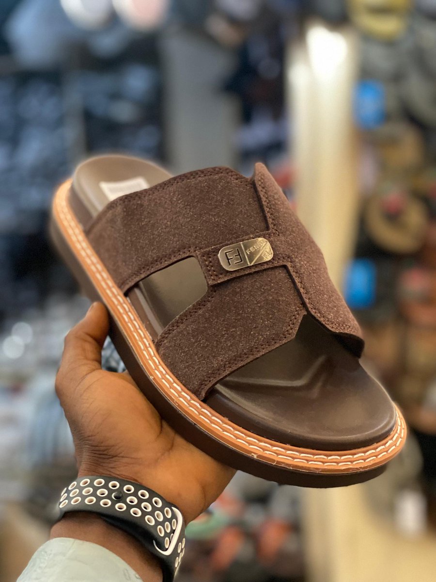 issia_fati's tweet photo. Sur commande WhatsApp+22797573109
Prix 9000F https://t.co/fS1po8JOq7