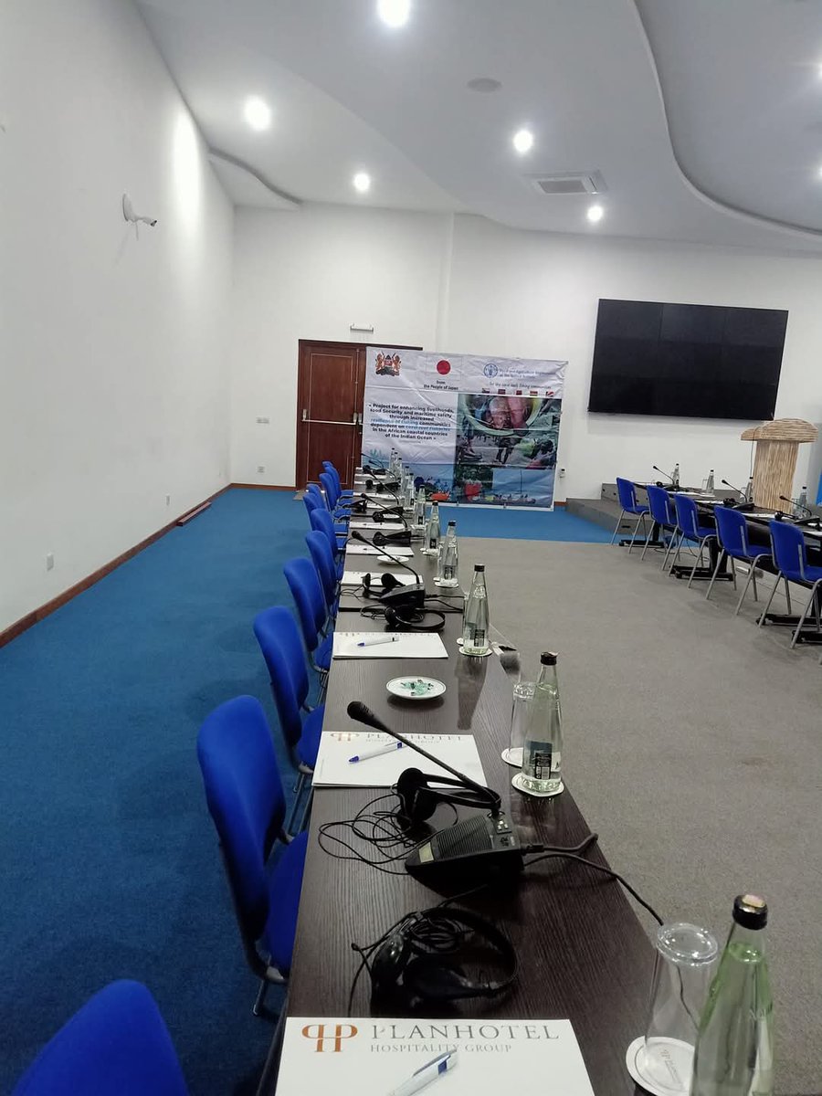 Rtranslators's tweet photo. At  @Rtranslators, we speak your language  with accuracy, flair, and just the right dose of cultural intelligence.

From #Nairobi to the world, we turn linguistic chaos into clear, accurate &amp; confident communication.
#translation #interpreting #conference https://t.co/OGfWfe9NQA