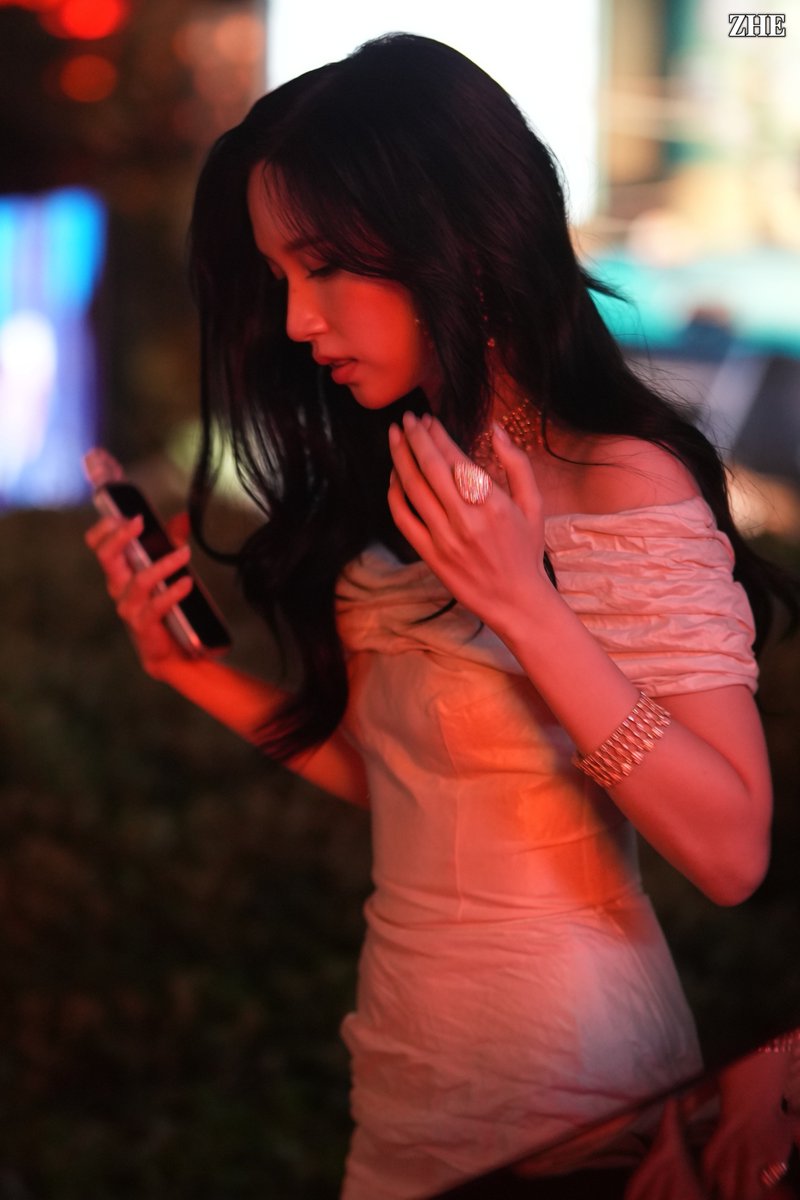 LinZhe432's tweet image. 250519
MINA WITH BOUCHERON FOR CANNES
#MinaAtCannes2025
#MinaXBoucheronAtCannes
#MYOUIMINA