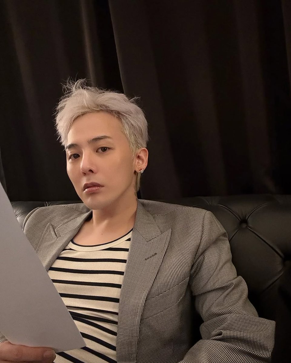 Gwapo talaga ng pambansang jowa natin huhu balik ka na ulit. Ang mahal mo Lang maging jowa for a day eh.